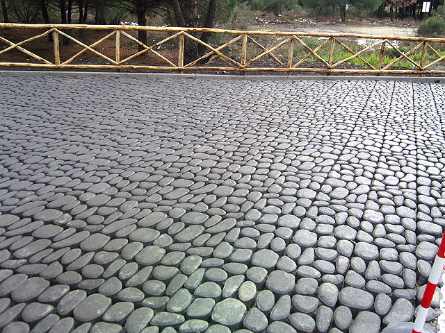PAVIMENTO MANTO ERBOSO CIOTTOLAT.60X40X8(20PZCEMENTO (4 PZ/MQ)