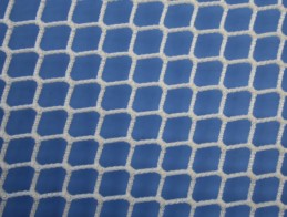 RETE PARACALCINACCI BIANCA 1,90X6 MT 25X25   COMPLETA DI BORDATURA LATERALE MM6